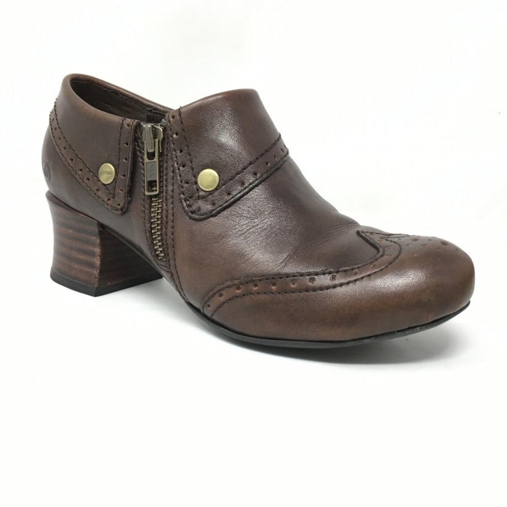 Womens brown clogs